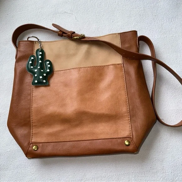 Universal Threads, Goods Co. two tone brown shoulder bag - Picture 2 of 14